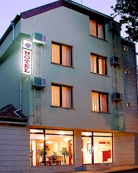 Hugo Hotel 바르나